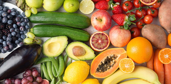 Frutas y verduras frescas para papillas